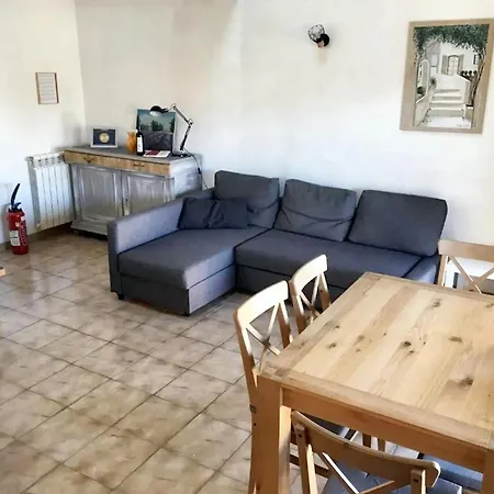 Holiday home Maison Avec Jardin A - Confort Et Tranquillite *